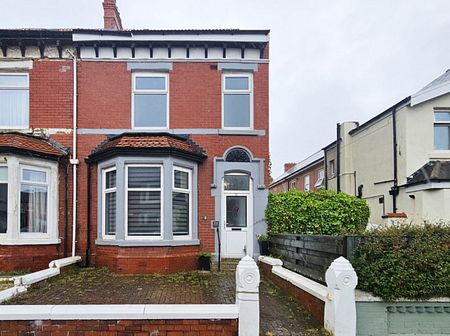 Holmfield Road, Blackpool, Lancashire, FY2 - Photo 3