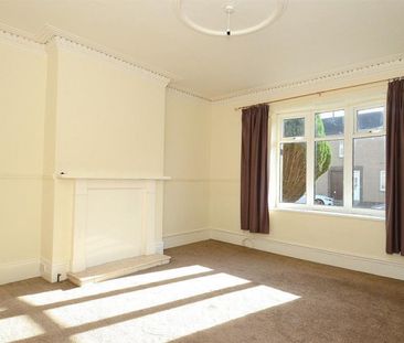 2 bedroom Flat To Let Total Size: 765 SQ FT - Photo 1