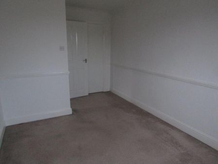 2 bedroom maisonette to rent - Photo 5