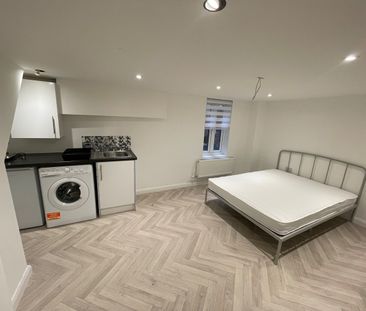 Room in a Shared House, Luton, LU1 - Photo 2