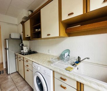 NICE PASTEUR F1 MEUBLEE EN DERNIER ETAGE - Photo 3