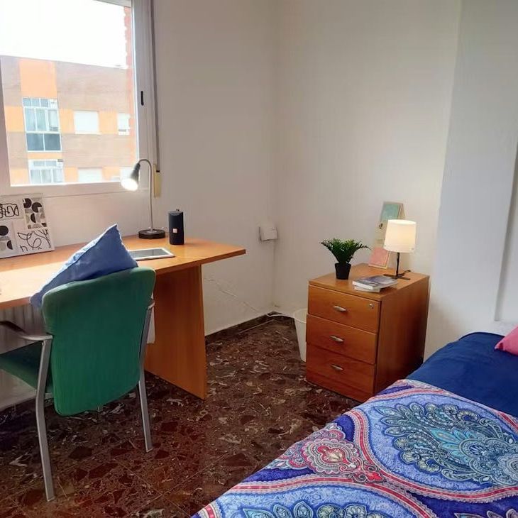 Carrer dIbi, Paterna, Valencian Community 46989 - Photo 1