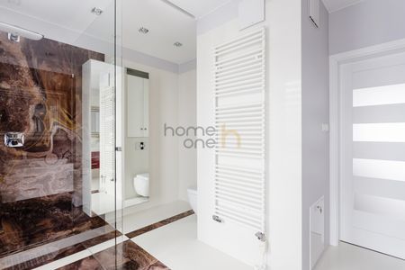 Piękny nowoczesny dom na Wilanowie - Zdjęcie 2