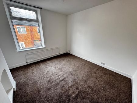 2 Bed Terrace Beaumanor Road Belgrave LE4 - Ace Properties - Photo 3
