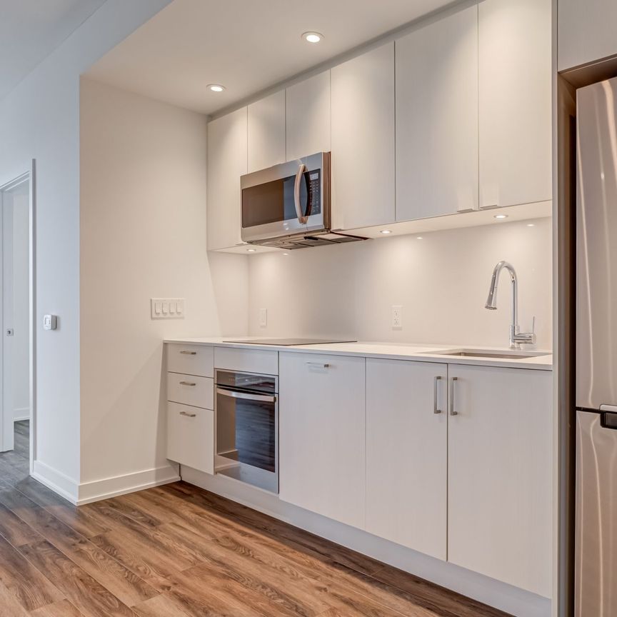 For Lease - 1928 Lake Shore Boulevard Unit# 2205, Toronto, Ontario - Photo 1