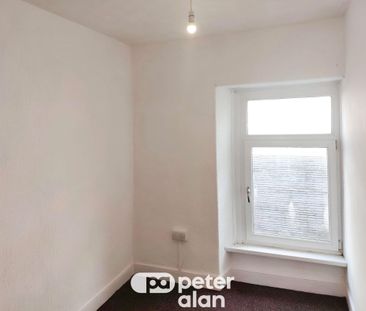 Llewellyn Street, PORT TALBOT - Photo 3