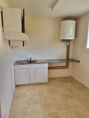 A LOUER Appartement 50000 Saint-Lô 1 pièce 36.62 m² - Photo 1