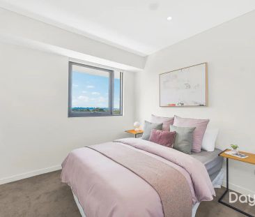 “North Facing Modern 2 Bedroom Apartment With 2 Car Spaces” - Photo 6