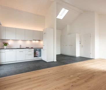 2.5 Zimmer, 79 m², 3. Stock - Photo 2