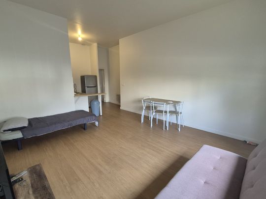 Location Appartement 2 pièces 45m² ROUBAIX 59100 - Photo 1