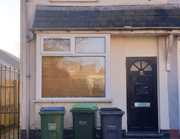 Cosy Rooms In A Cosy House In Smethwick B66 4 - Photo 1