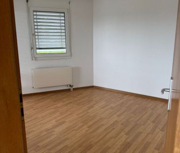Spacieux 3.5p avec balcon et cheminée à louer à Crissier - Photo 5