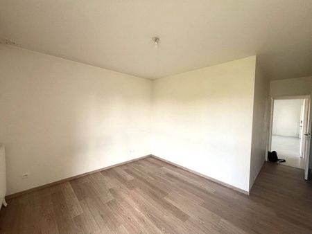 Location appartement 3 pièces 72.85 m² à Hérouville-Saint-Clair (14200) - Photo 2