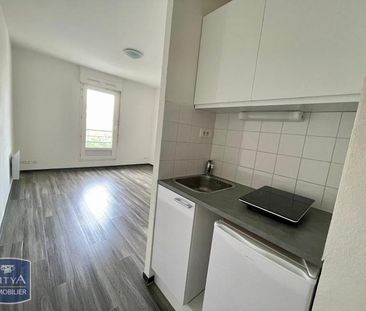 Location Appartement 1 pièce 21m² NIORT 79000 - Photo 4