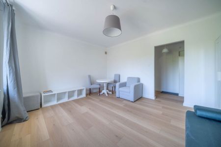 Mieszkanie do wynajęcia 1 pokoje Wiktorska, Warszawa 35.66 m² - Фото 3