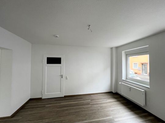 2-Zimmer-Erdgeschosswohnung in Düren-Stadtmitte, Steinweg 9 - Photo 1