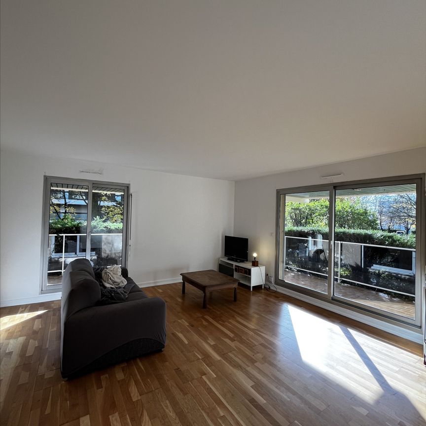 Location Appartement 2 pièces 57m² - Photo 1