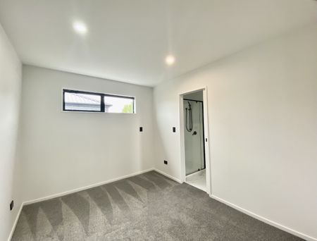 488 Gloucester Street, Linwood - Photo 4