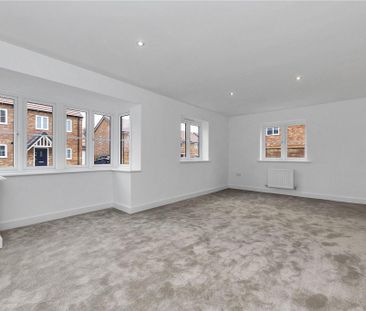 4 bedroom detached house to rent - Photo 5