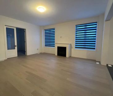 21 MARIGOLD BOULEVARD - Photo 2