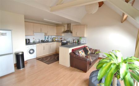 2 bedroom apartment to rent - Photo 4