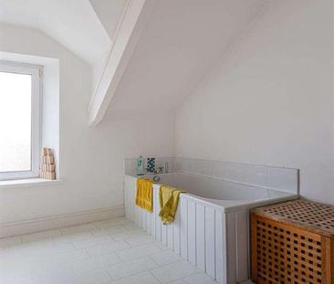 East Grove, Roath, Cardiff, CF24 - Photo 3