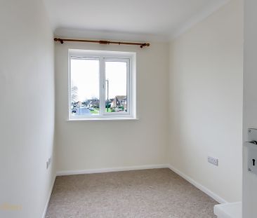 3 bed end of terrace house to rent in Southfields Road, Littlehampt... - Photo 6