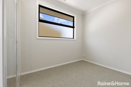 9 Avon Street, Kurralta Park, SA 5037 - Photo 2