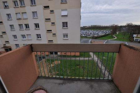 3 PIECES QUARTIER HOPITAL - Photo 4