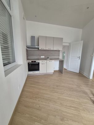 Location Appartement 2 pièces 59m² CAMBRAI 59400 - Photo 1