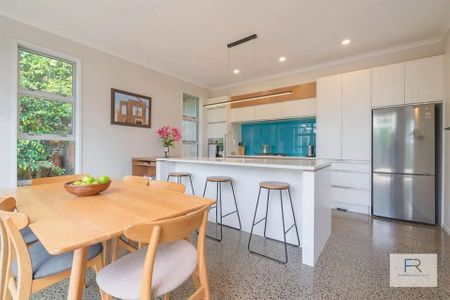 Modern 4BR Kohimarama Haven - Photo 2