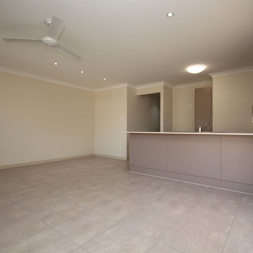 1/4A Stathis Place, Bundamba QLD 4304 - Photo 1