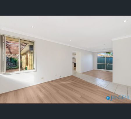 4 Meldon Pl, Stanhope Gardens, NSW 2768 - Photo 3
