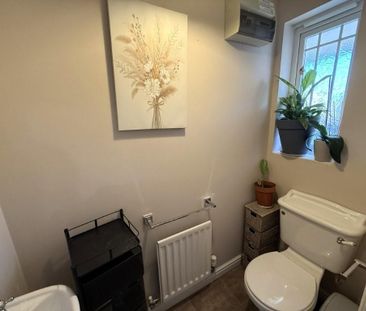 2 bedroom terraced house to rent - Photo 5