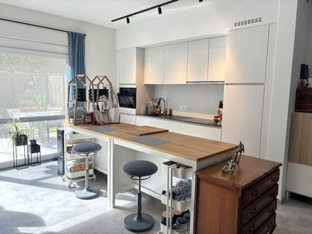 Nieuwbouwwoning met 3 slk te huur in een kleinschalig inbreidingsproject te Sint-Andries - Foto 2