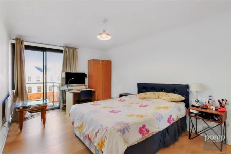 2 Bed 1 Bath, 38 Savoy Court, 245 - Photo 4