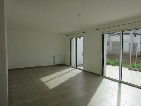 Location maison 4 pièces - 96m² à Ploermel (56800) - Photo 2
