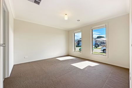 4 Tamar Avenue, - Photo 5