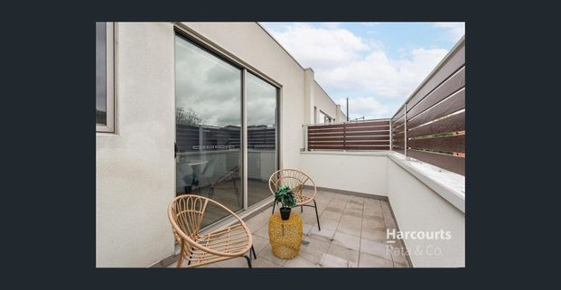 Stylish, Low-Maintenance Home with Unbeatable Convenience - Photo 1