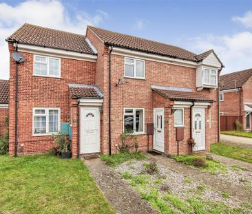 2 bedroom terraced house to rent - Photo 2