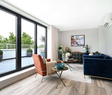 A truly stunning brand new two bedroom apartment with the most impressive 500sqft terrace spanning the entire width of the apartment. - Photo 1