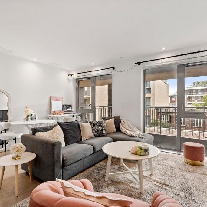 2 bedroom apartment to rent - Photo 1