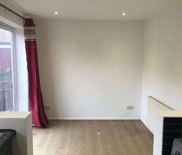 Northumberland Roadbrinningtonstockport, SK5 - Photo 2