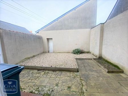 Location Maison 5 pièces 116m² CHATEAUROUX 36000 - Photo 2