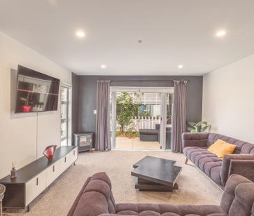 Easy Living In Edgeware - Photo 1