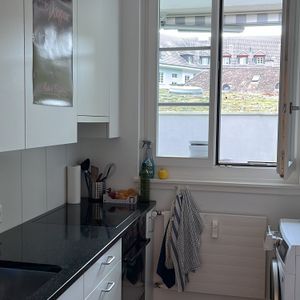 Moderne 2.5-Zimmer-Wohnung in Bern - Photo 2