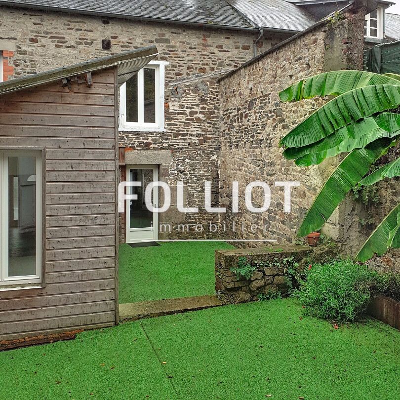 A LOUER - Montbray - Maison de bourg T5 (158 m²) avec jardin et garage - Photo 1