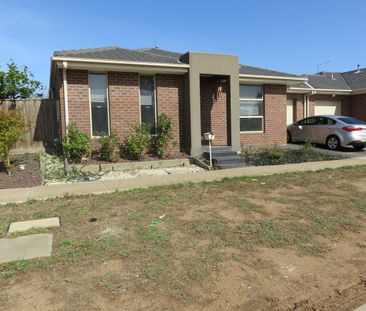 Perfect First Home or Investment Opportunity - Photo 6