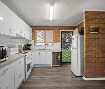 Lakeside Living Just 400m from the Water - Photo 1