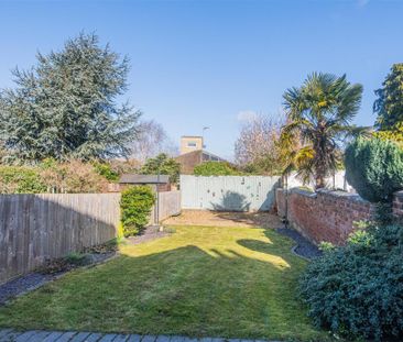 2 bed House To Let - Photo 5